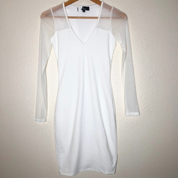 Lulus Dresses & Skirts - Lulus Bodycon Party Dress Sheer Sleeves Size XS